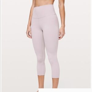 LULULEMON ALIGN CROP 21’ *smoky blush* sz6